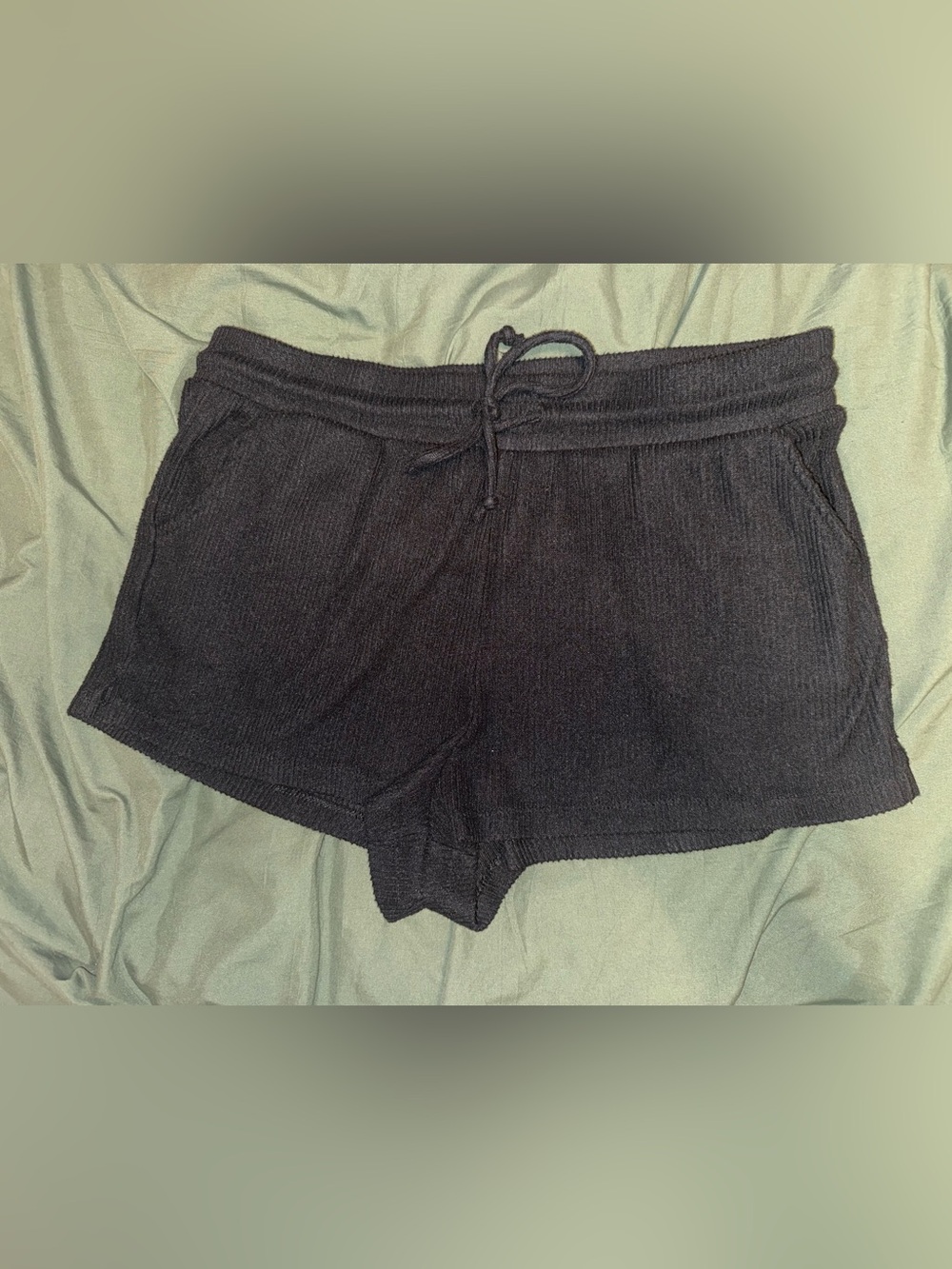 Colsie Black Ribbed Lounge Shorts Size Large Soft Cozy Pajama Sleepwear